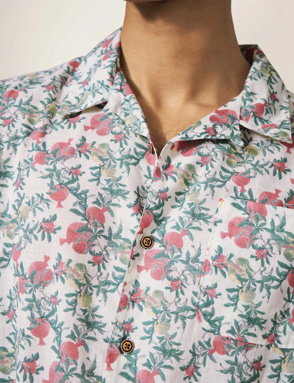WHITE STUFF Pure Cotton Pomegranate Print Revere Shirt 4 WHITE STUFF Pure Cotton Pomegranate Print Revere Shirt - Image 4