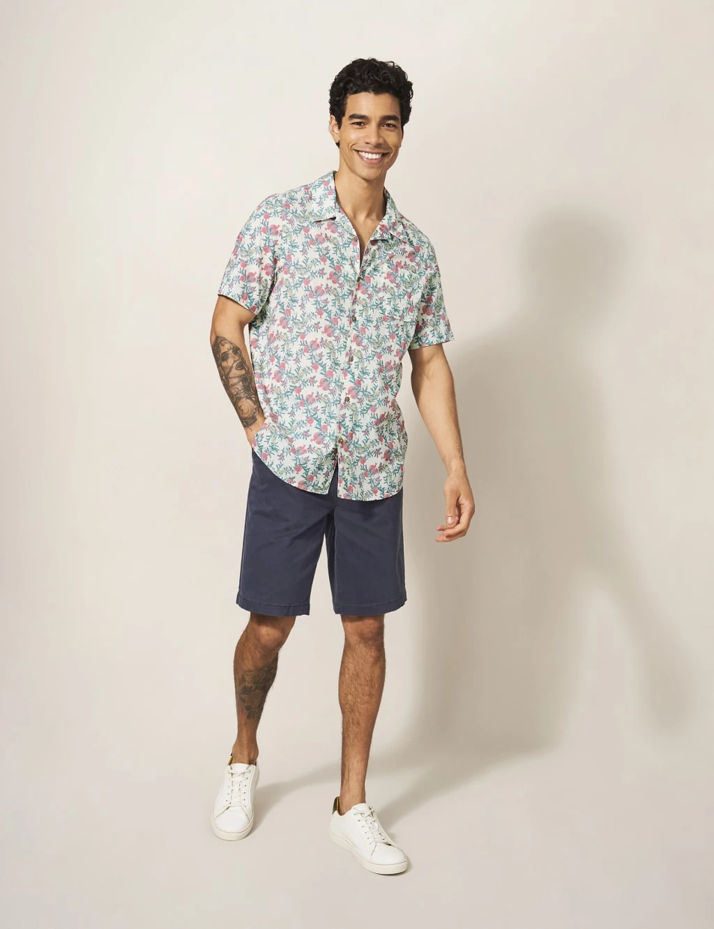 WHITE STUFF Pure Cotton Pomegranate Print Revere Shirt 5 WHITE STUFF Pure Cotton Pomegranate Print Revere Shirt - Image 5