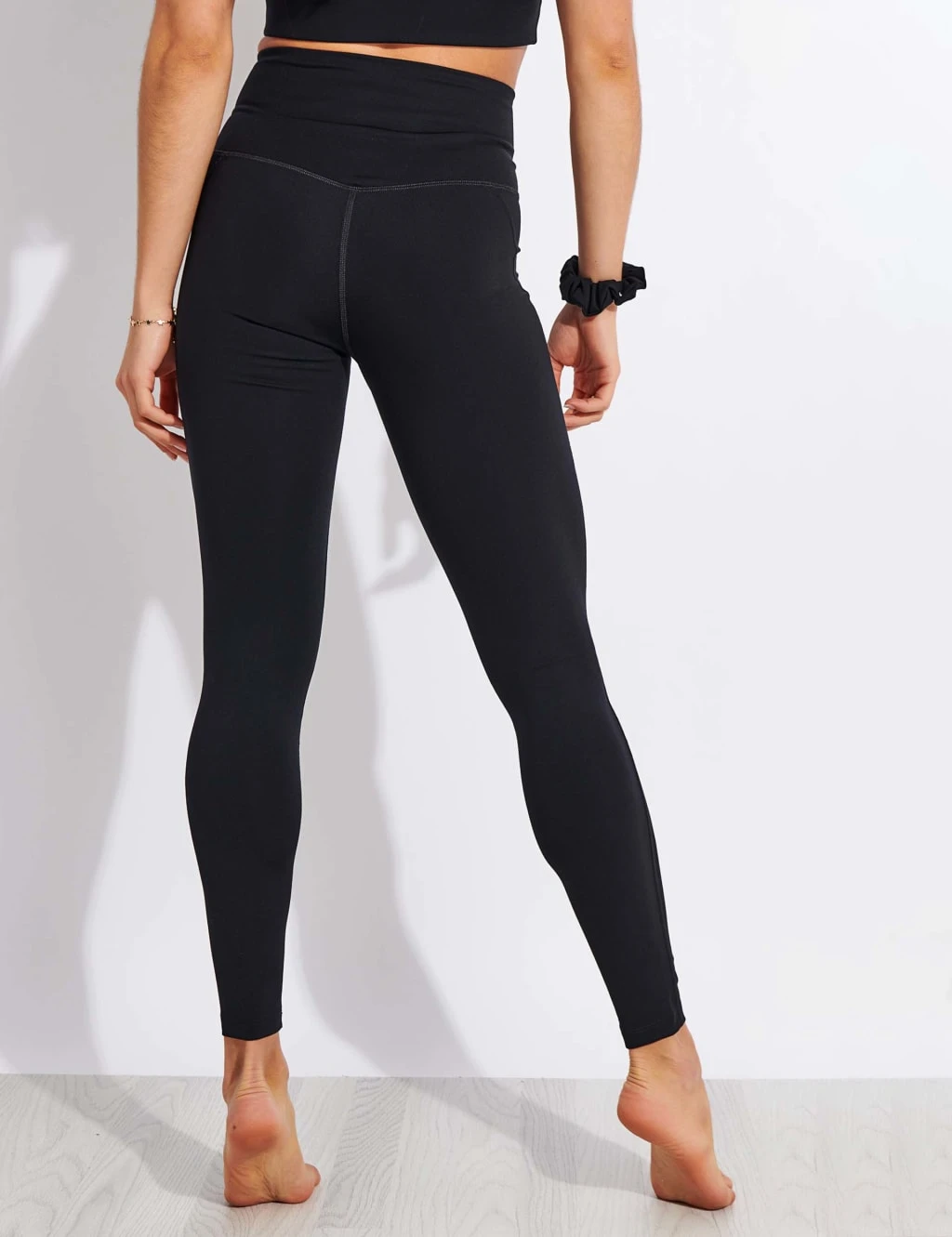Girlfriend Collective Compressive High Waisted Leggings 3 Girlfriend Collective Compressive High Waisted Leggings - Image 3