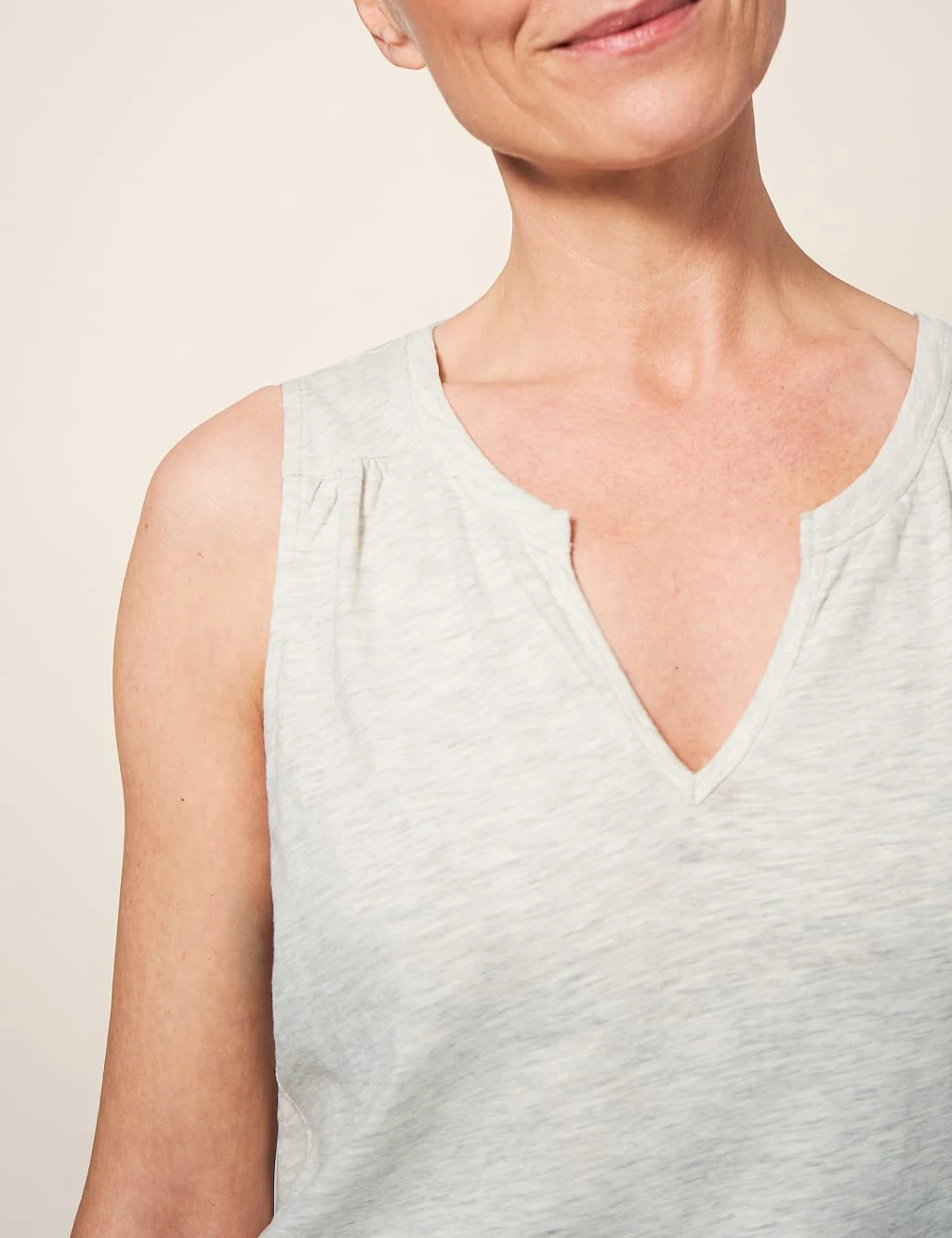 WHITE STUFF Pure Cotton Notch Neck Vest Top 4 WHITE STUFF Pure Cotton Notch Neck Vest Top - Image 4