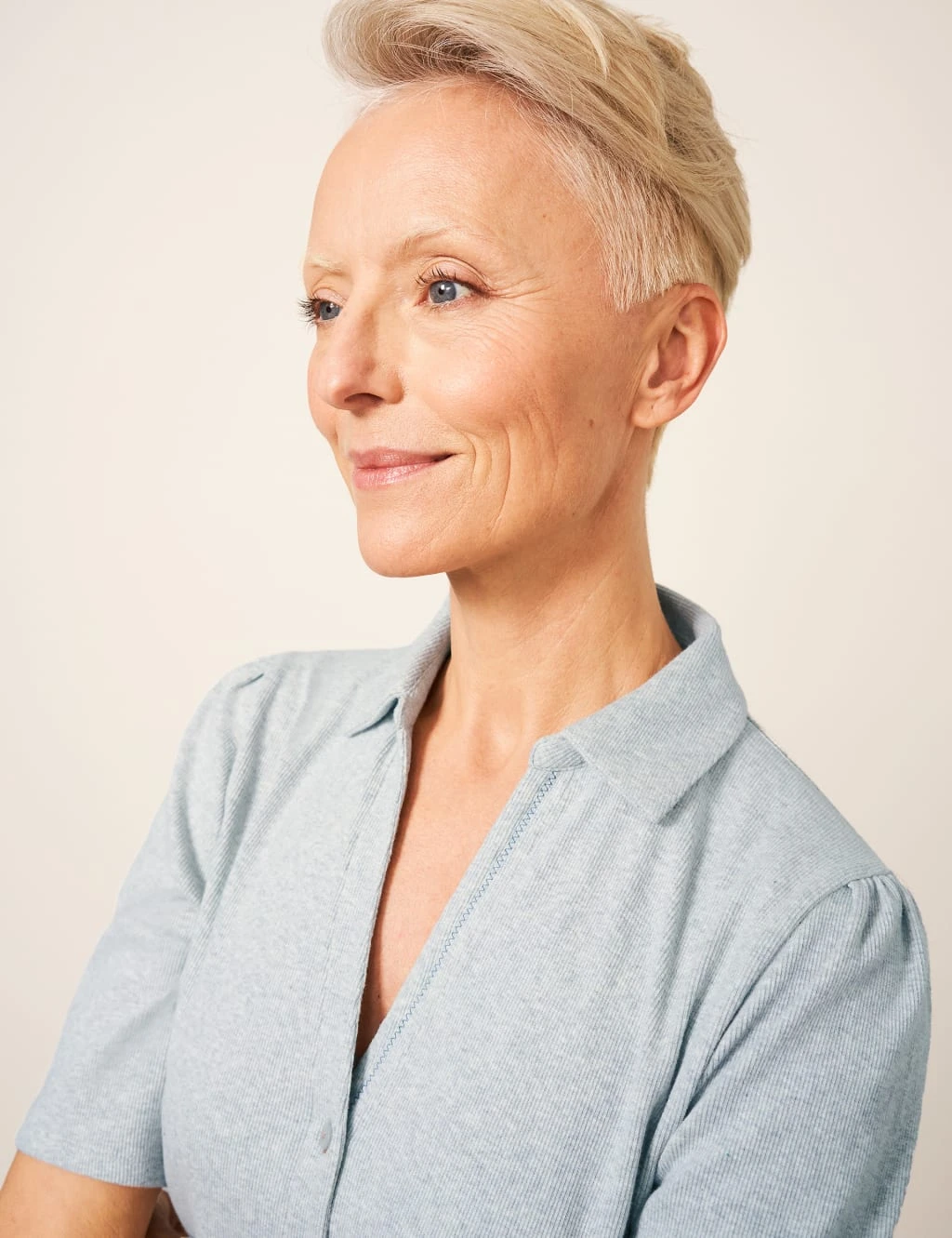 WHITE STUFF Cotton Rich Ribbed V-Neck Shirt 4 WHITE STUFF Cotton Rich Ribbed V-Neck Shirt - Image 4