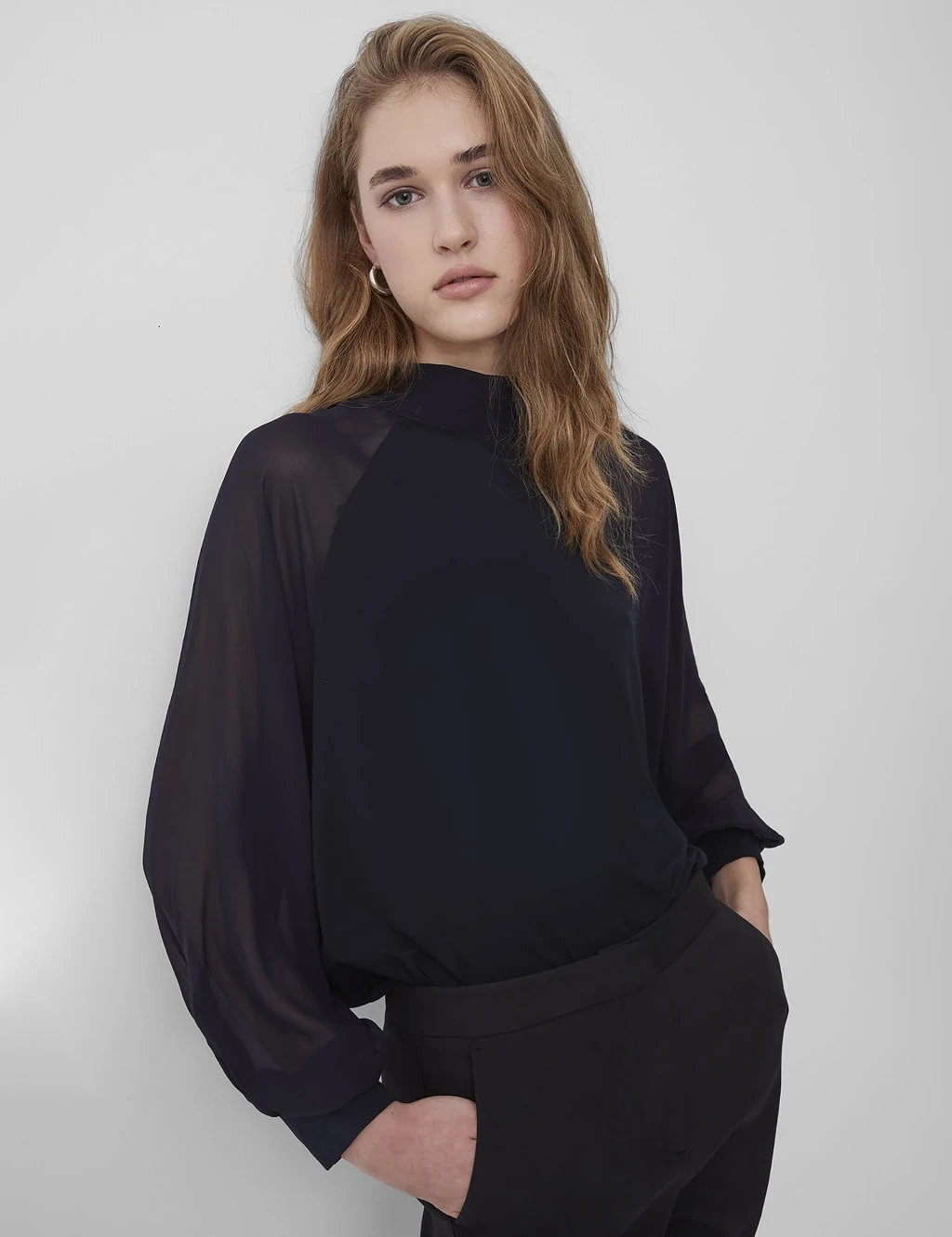 French Connection Blouson Sleeve Relaxed Long Sleeve Top 2 French Connection Blouson Sleeve Relaxed Long Sleeve Top - Image 2