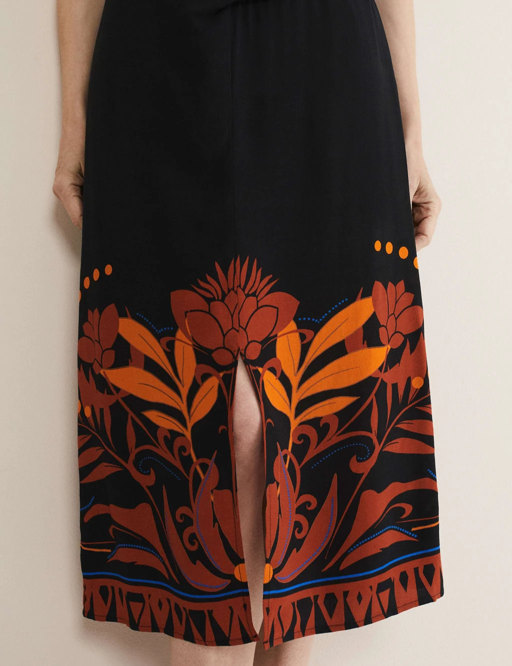Printed Split Front Midi Pencil Skirt 5 Printed Split Front Midi Pencil Skirt - Image 5