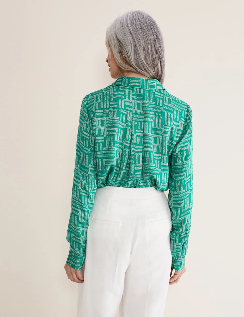 Printed Collared Button Through Blouse 7 Printed Collared Button Through Blouse - Image 7