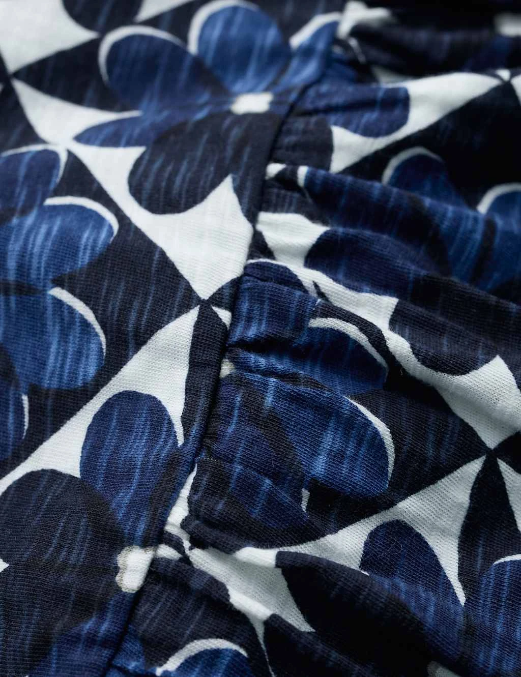 Jersey Floral V-Neck Waisted Dress 5 Jersey Floral V-Neck Waisted Dress - Image 5