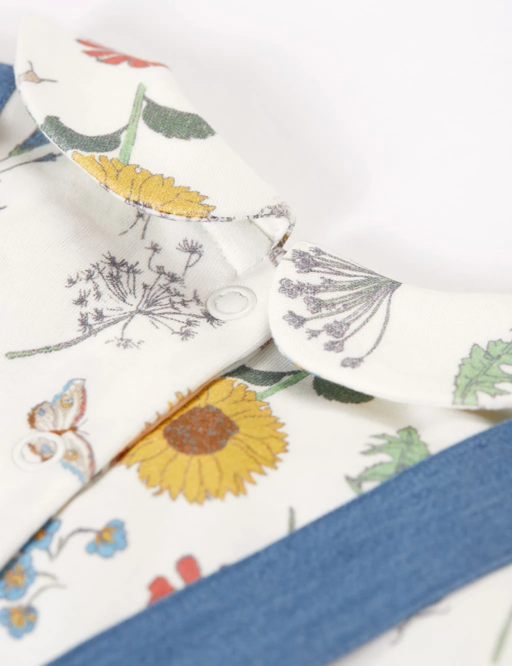 Frugi 2pc Organic Cotton Floral Outfit (0-4 Yrs) 5 Frugi 2pc Organic Cotton Floral Outfit (0-4 Yrs) - Image 5