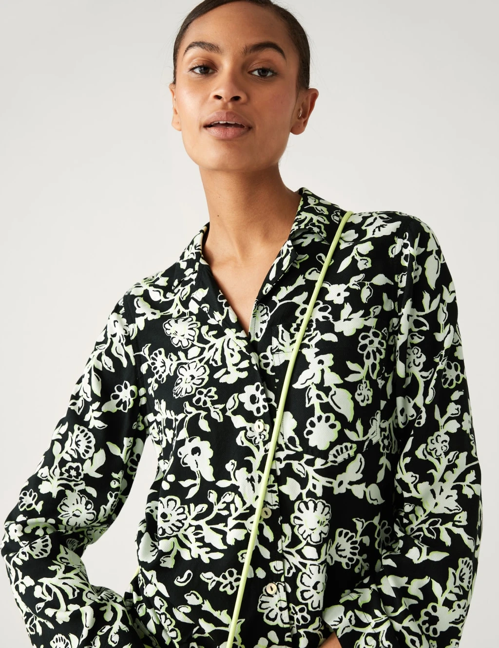 Floral Collared Relaxed Shirt 2 Floral Collared Relaxed Shirt - Image 2