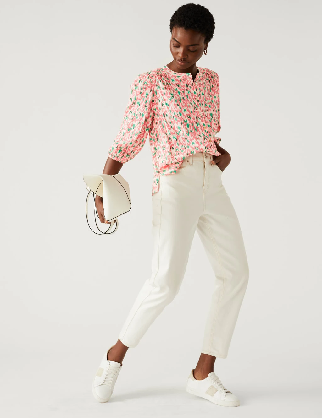 Printed Crew Neck Button Through Blouse 3 Printed Crew Neck Button Through Blouse - Image 3