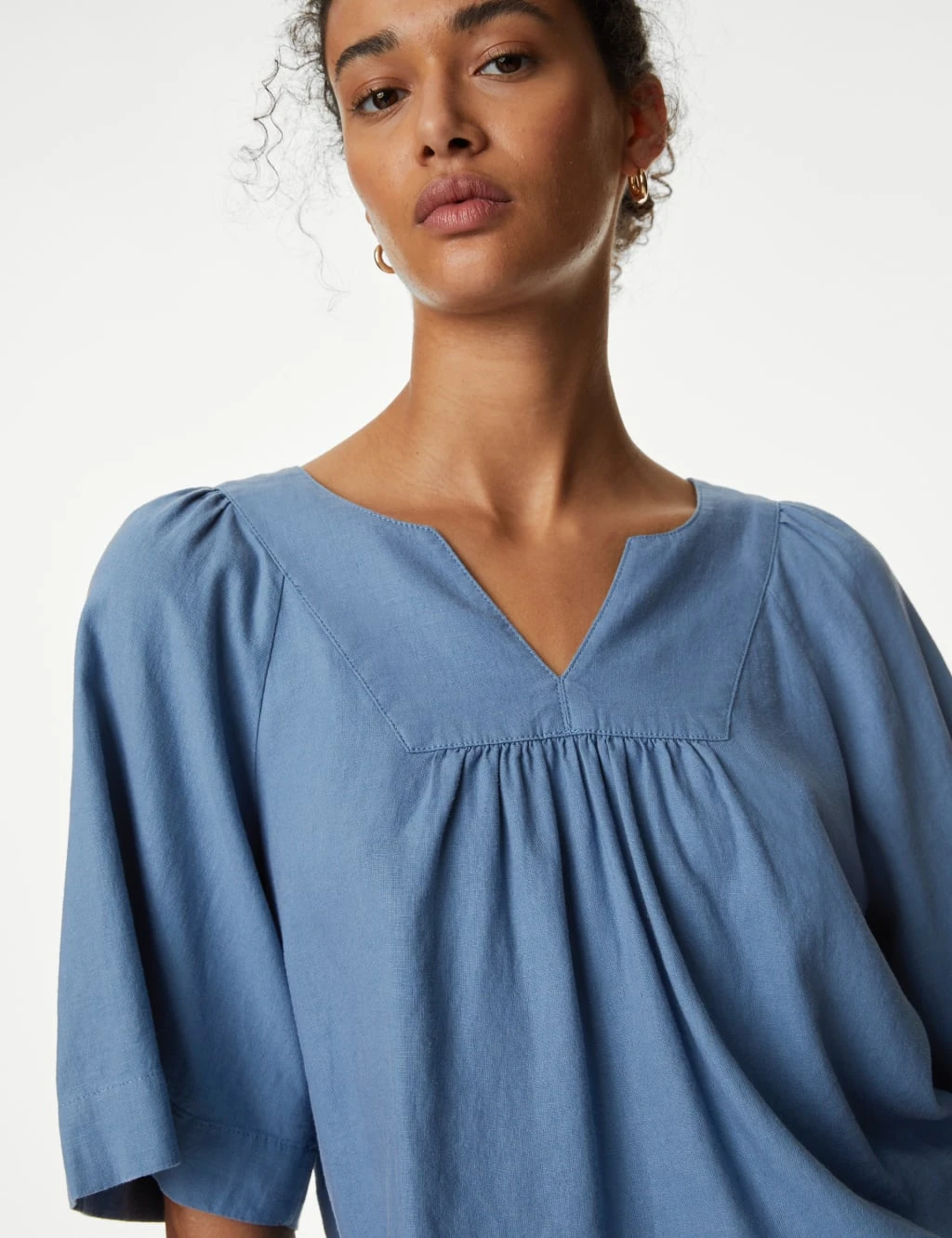 Linen Rich V-Neck Relaxed Blouse 4 Linen Rich V-Neck Relaxed Blouse - Image 4