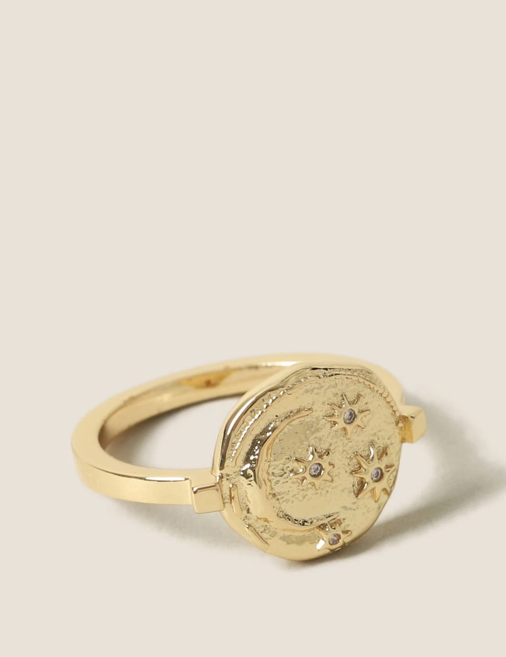 14ct Gold Plated Moon And Star Ring 2 14ct Gold Plated Moon And Star Ring - Image 2