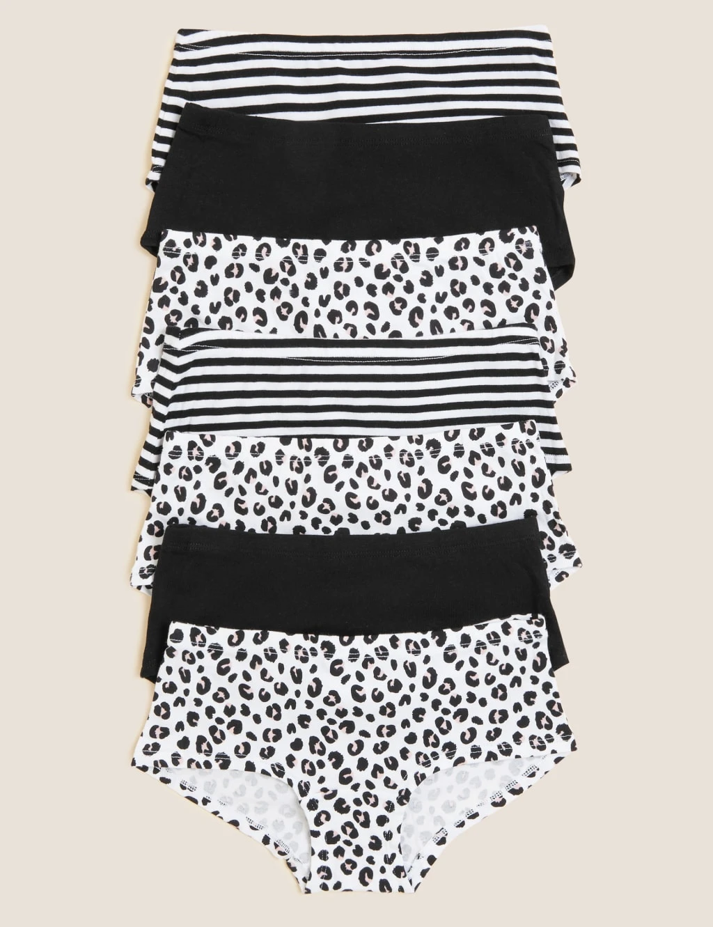 7pk Cotton Rich Leopard & Striped Shorts (5-16 Yrs) 1 7pk Cotton Rich Leopard & Striped Shorts (5-16 Yrs)