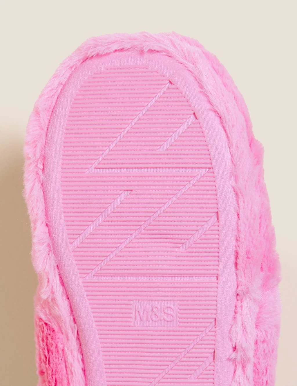 Kids' Percy Pig™ Slippers (5 Small - 6 Large) 4 Kids' Percy Pig™ Slippers (5 Small - 6 Large) - Image 4