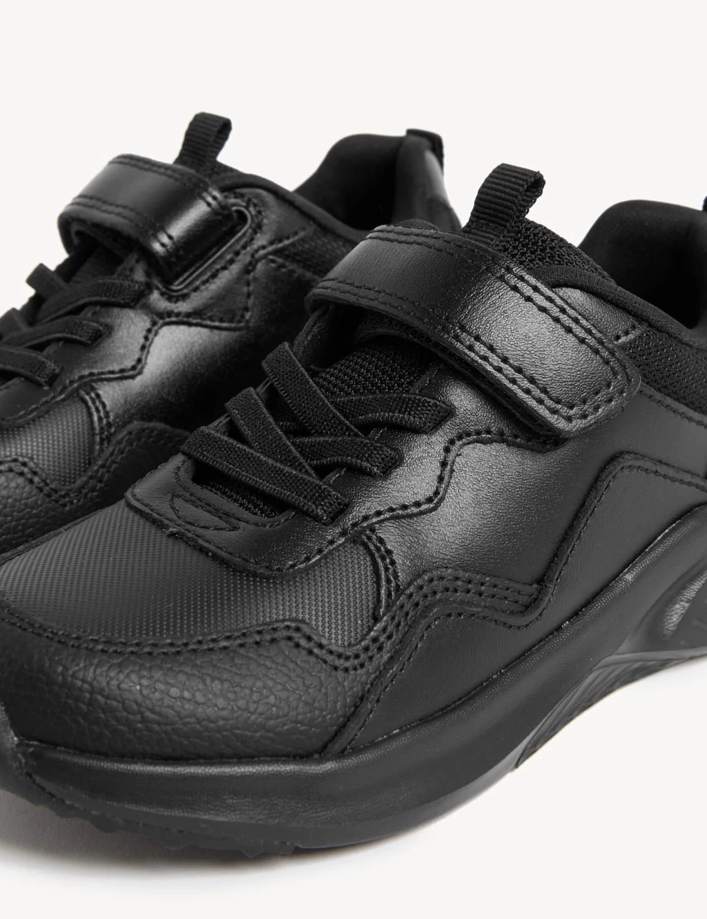 Kids' Leather Freshfeet™ School Shoes (8 Small-2 Large) 3 Kids' Leather Freshfeet™ School Shoes (8 Small-2 Large) - Image 3