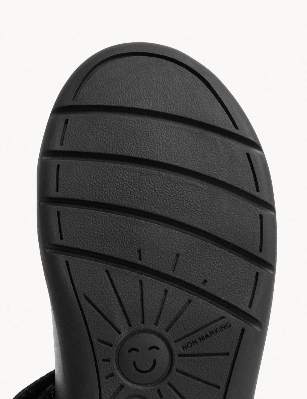 Kids' Leather Freshfeet™ Bow School Shoes (8 Small-2 Large) 4 Kids' Leather Freshfeet™ Bow School Shoes (8 Small-2 Large) - Image 4