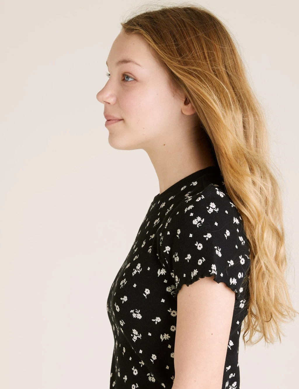 Cotton Rich Floral Print Ribbed T-shirt (6-16 Yrs) 3 Cotton Rich Floral Print Ribbed T-shirt (6-16 Yrs) - Image 3