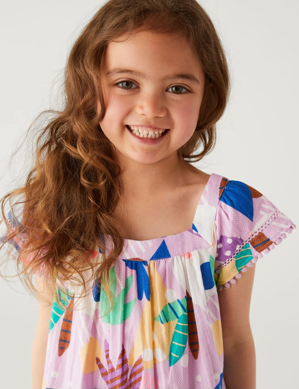 2pc Pure Cotton Printed Dress & Scrunchie (2-8 Yrs) 3 2pc Pure Cotton Printed Dress & Scrunchie (2-8 Yrs) - Image 3