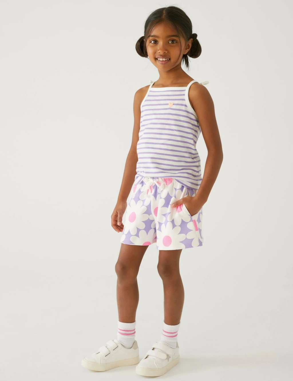 Pure Cotton Daisy Shorts (2-8 Yrs) 1 Pure Cotton Daisy Shorts (2-8 Yrs)