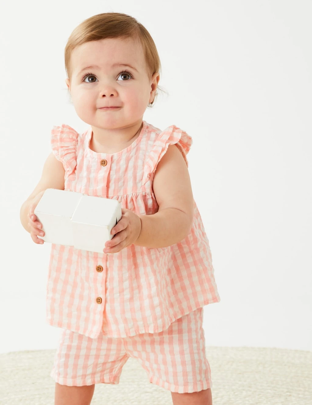 2pc Pure Cotton Gingham Outfit (0-3 Yrs) 5 2pc Pure Cotton Gingham Outfit (0-3 Yrs) - Image 5