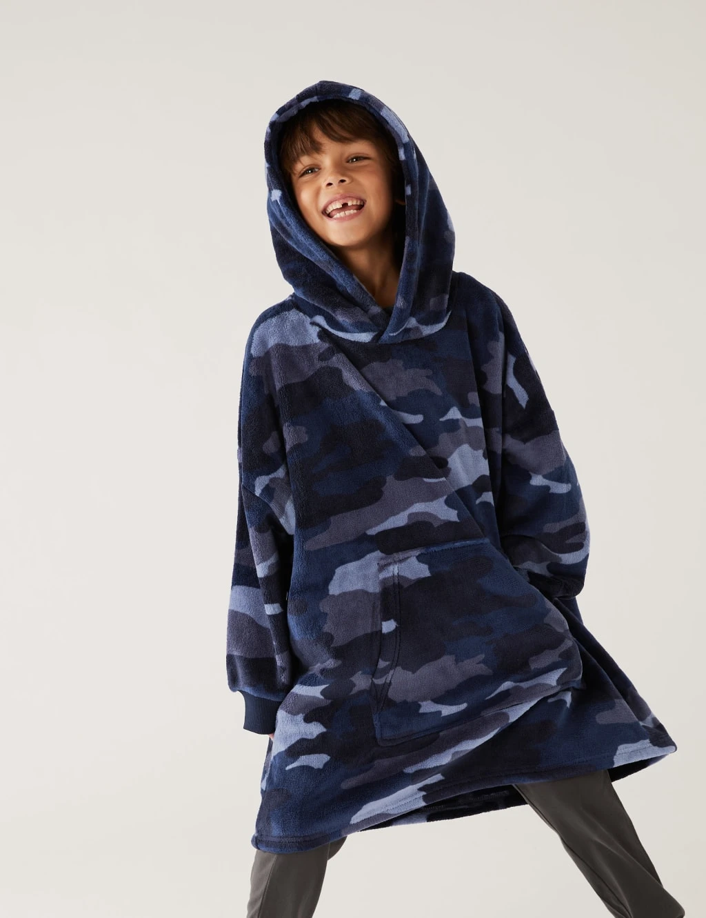 Fleece Camouflage Oversized Hoodie (7-16 Yrs) 1 Fleece Camouflage Oversized Hoodie (7-16 Yrs)