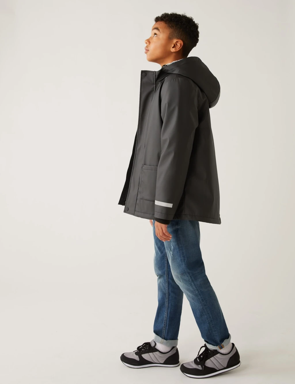 Hooded Raincoat (6-16 Yrs) 1 Hooded Raincoat (6-16 Yrs)