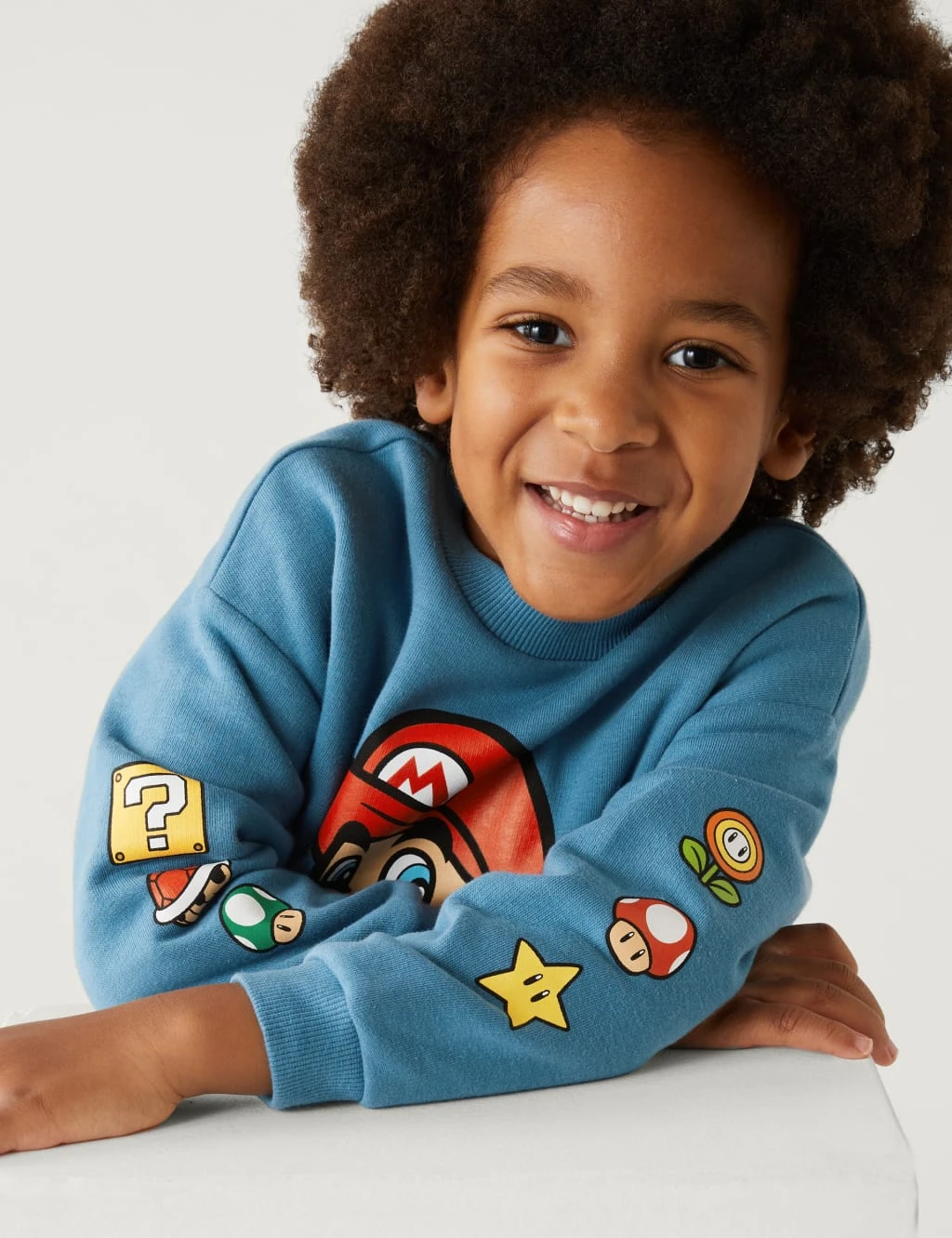 Cotton Rich Super Mario™ Sweatshirt (2-7 Yrs) 3 Cotton Rich Super Mario™ Sweatshirt (2-7 Yrs) - Image 3
