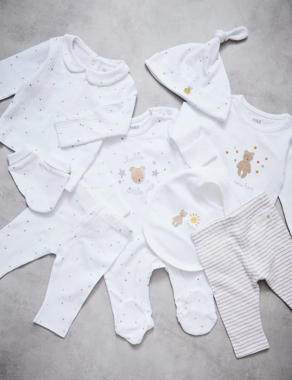 Pure Cotton Born In 2023 Slogan Gift Set (0-3 Mths) 4 Pure Cotton Born In 2023 Slogan Gift Set (0-3 Mths) - Image 4