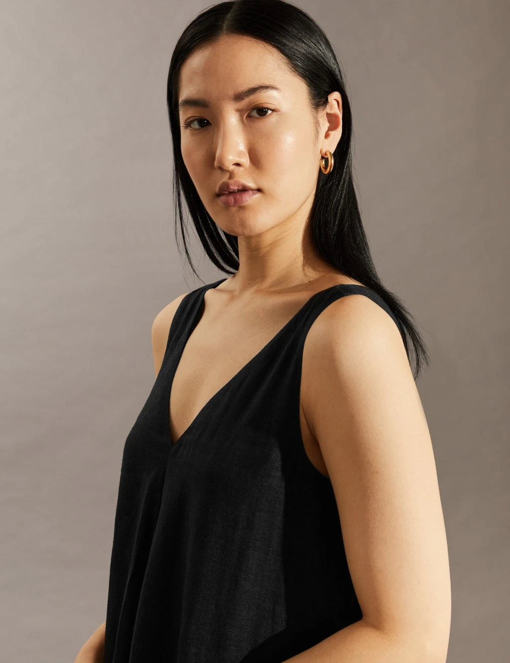 Jaeger Pure Linen V-Neck Maxi Slip Dress 4 Jaeger Pure Linen V-Neck Maxi Slip Dress - Image 4