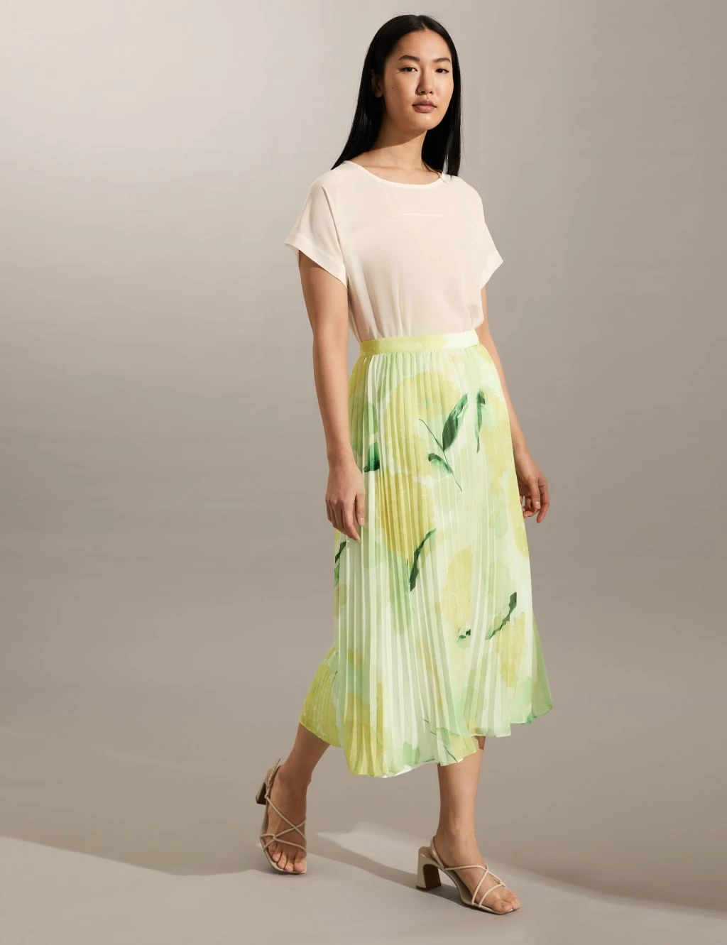 Jaeger Floral Pleated Midi Skirt 4 Jaeger Floral Pleated Midi Skirt - Image 4