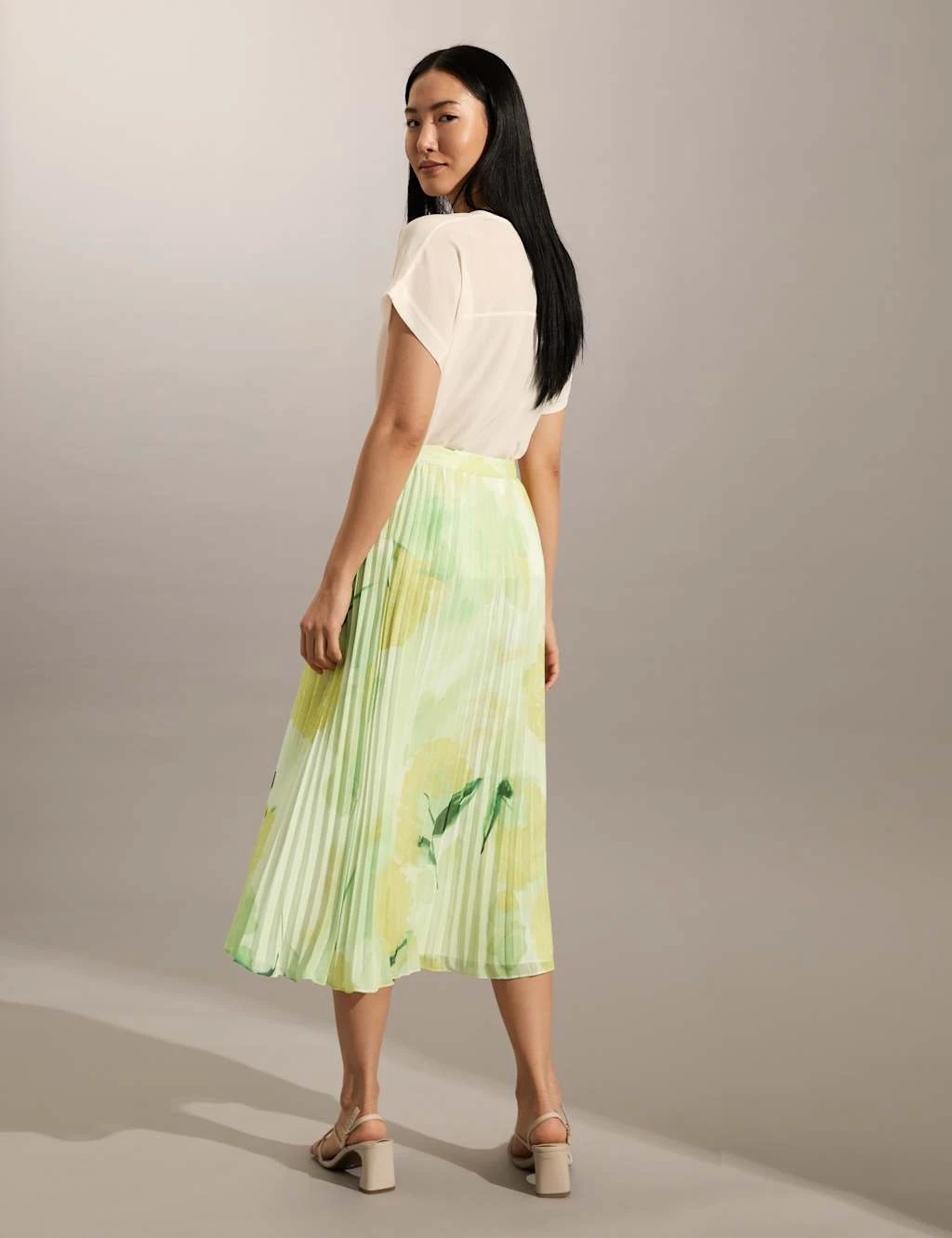 Jaeger Floral Pleated Midi Skirt 6 Jaeger Floral Pleated Midi Skirt - Image 6