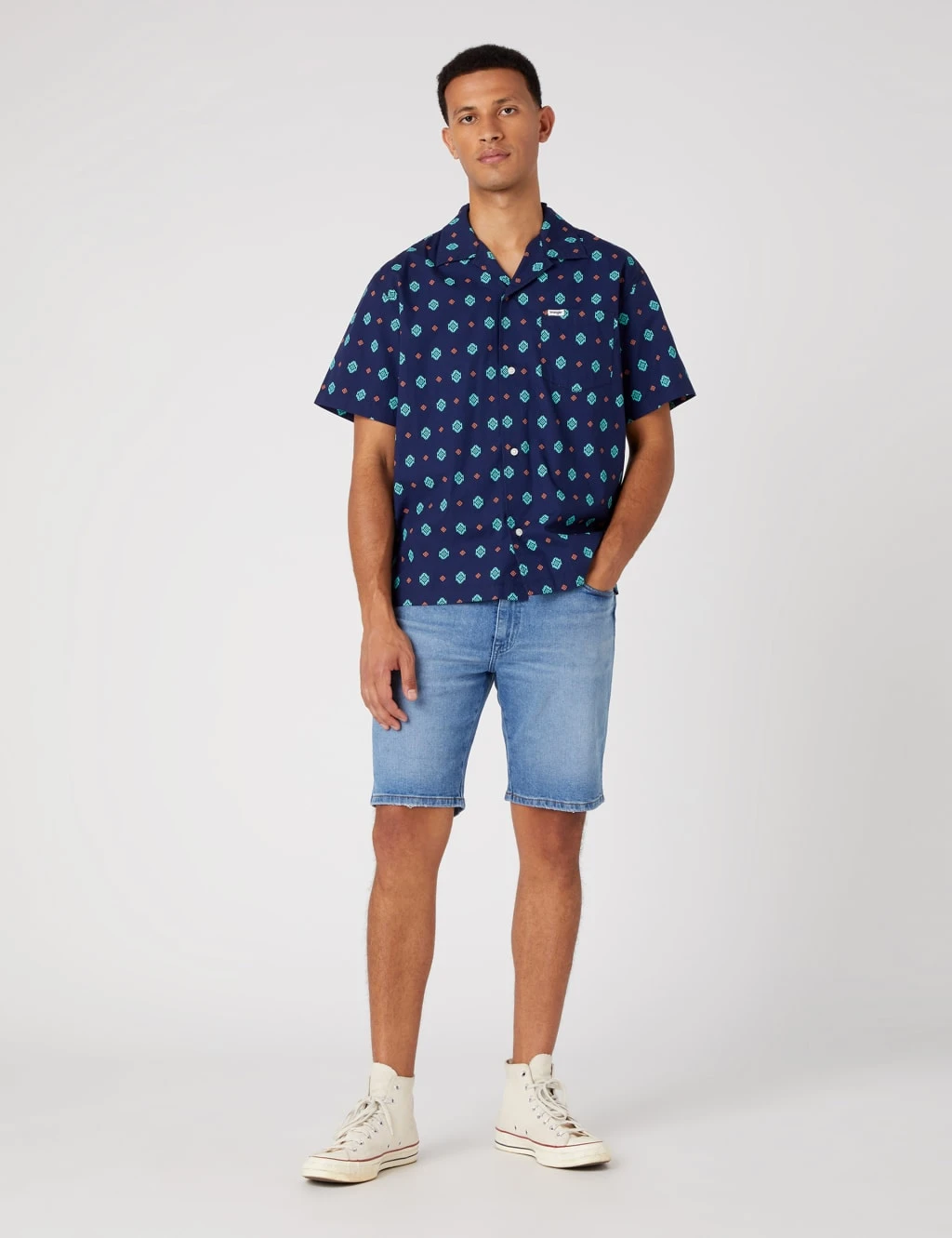 Wrangler Pure Cotton Geometric Print Shirt 4 Wrangler Pure Cotton Geometric Print Shirt - Image 4