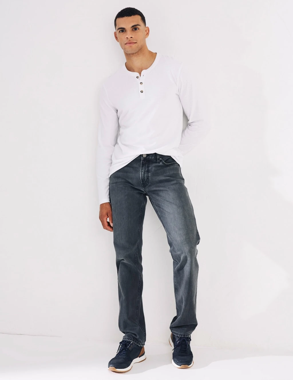 Regular Fit Vintage Wash Jeans 1 Regular Fit Vintage Wash Jeans