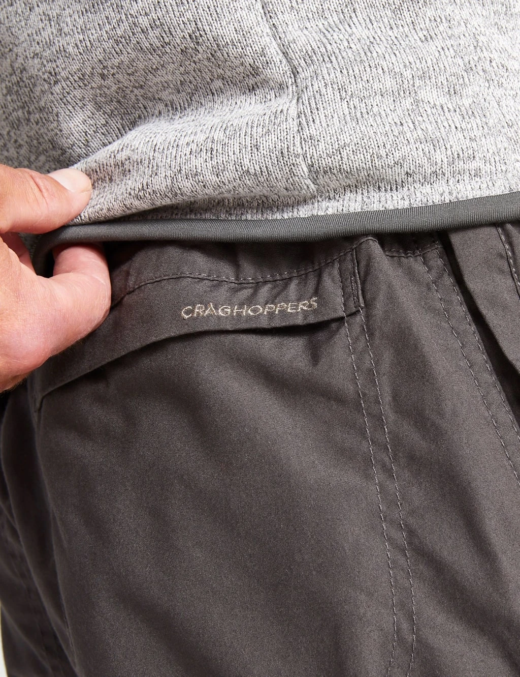 Craghoppers Kiwi Loose Fit Cargo Trousers 5 Craghoppers Kiwi Loose Fit Cargo Trousers - Image 5