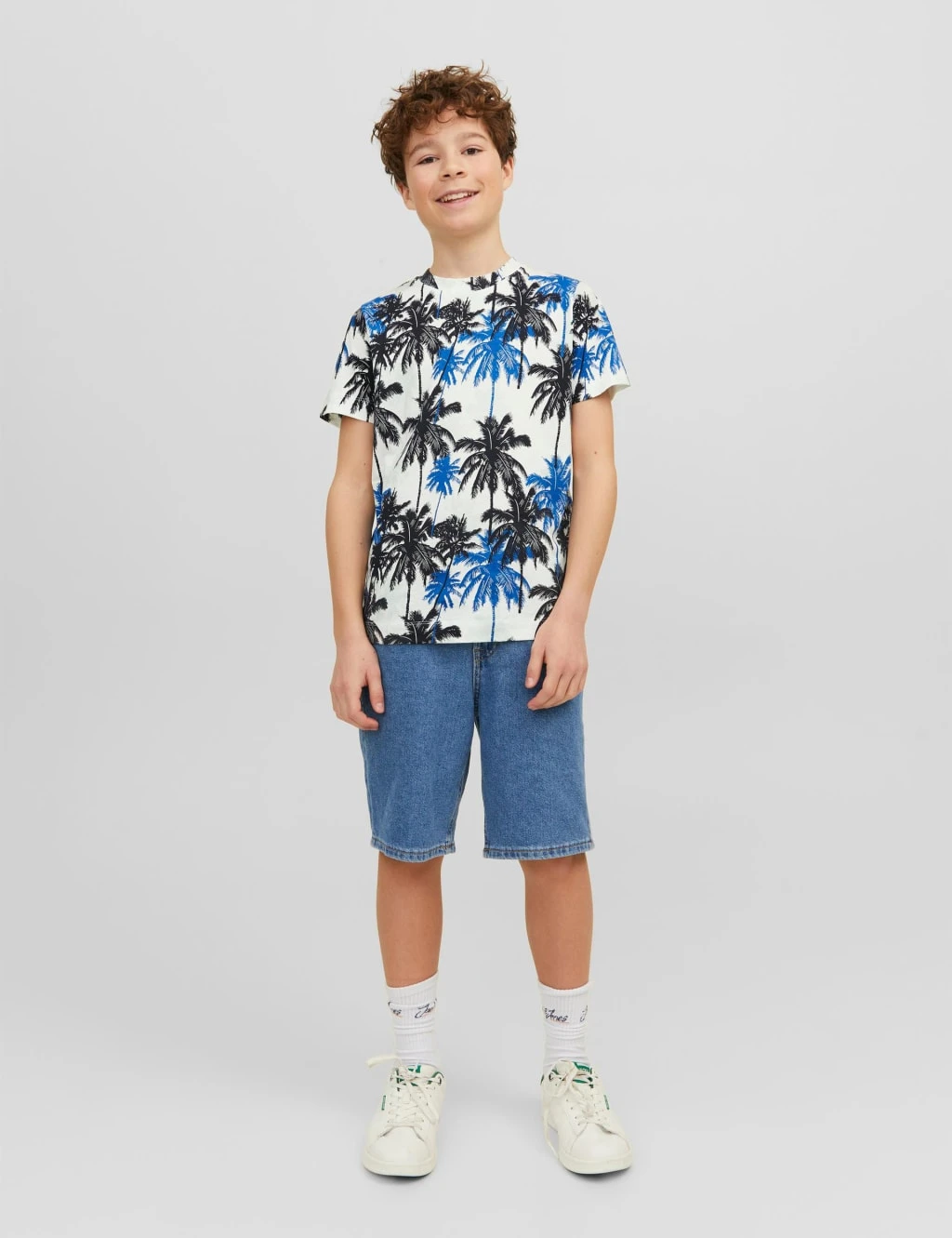 Jack & Jones Junior Pure Cotton Palm Print T-Shirt (8-16 Yrs) 5 Jack & Jones Junior Pure Cotton Palm Print T-Shirt (8-16 Yrs) - Image 5