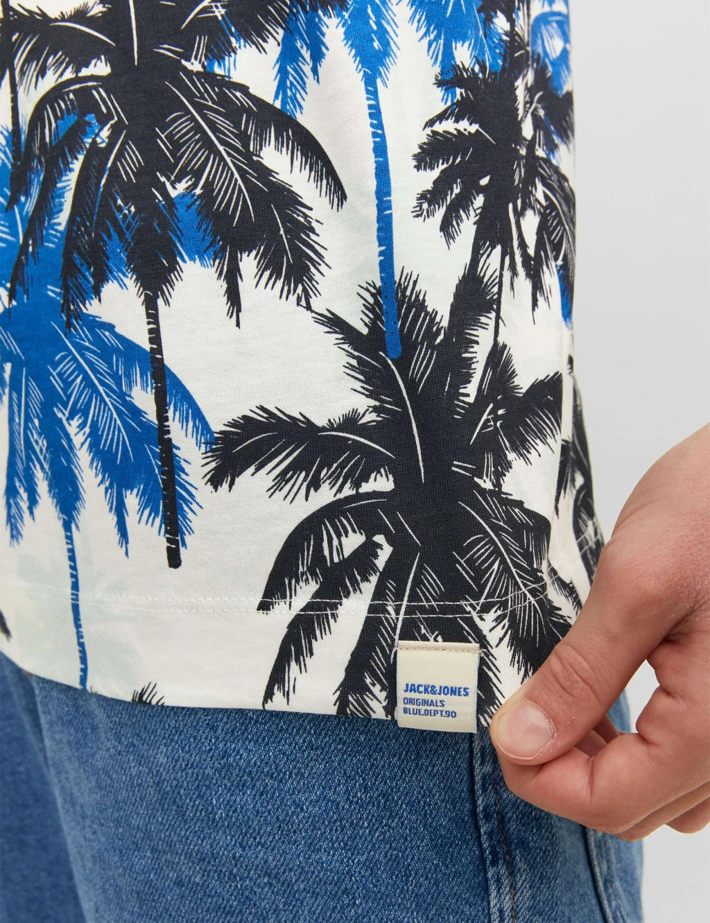 Jack & Jones Junior Pure Cotton Palm Print T-Shirt (8-16 Yrs) 7 Jack & Jones Junior Pure Cotton Palm Print T-Shirt (8-16 Yrs) - Image 7