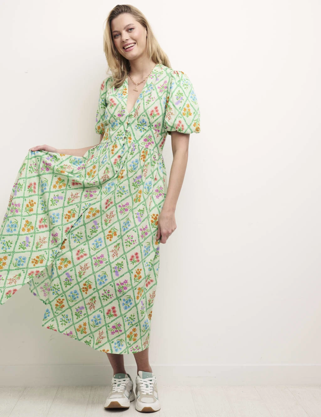 Floral Button Through Midi Waisted Dress 7 Floral Button Through Midi Waisted Dress - Image 7