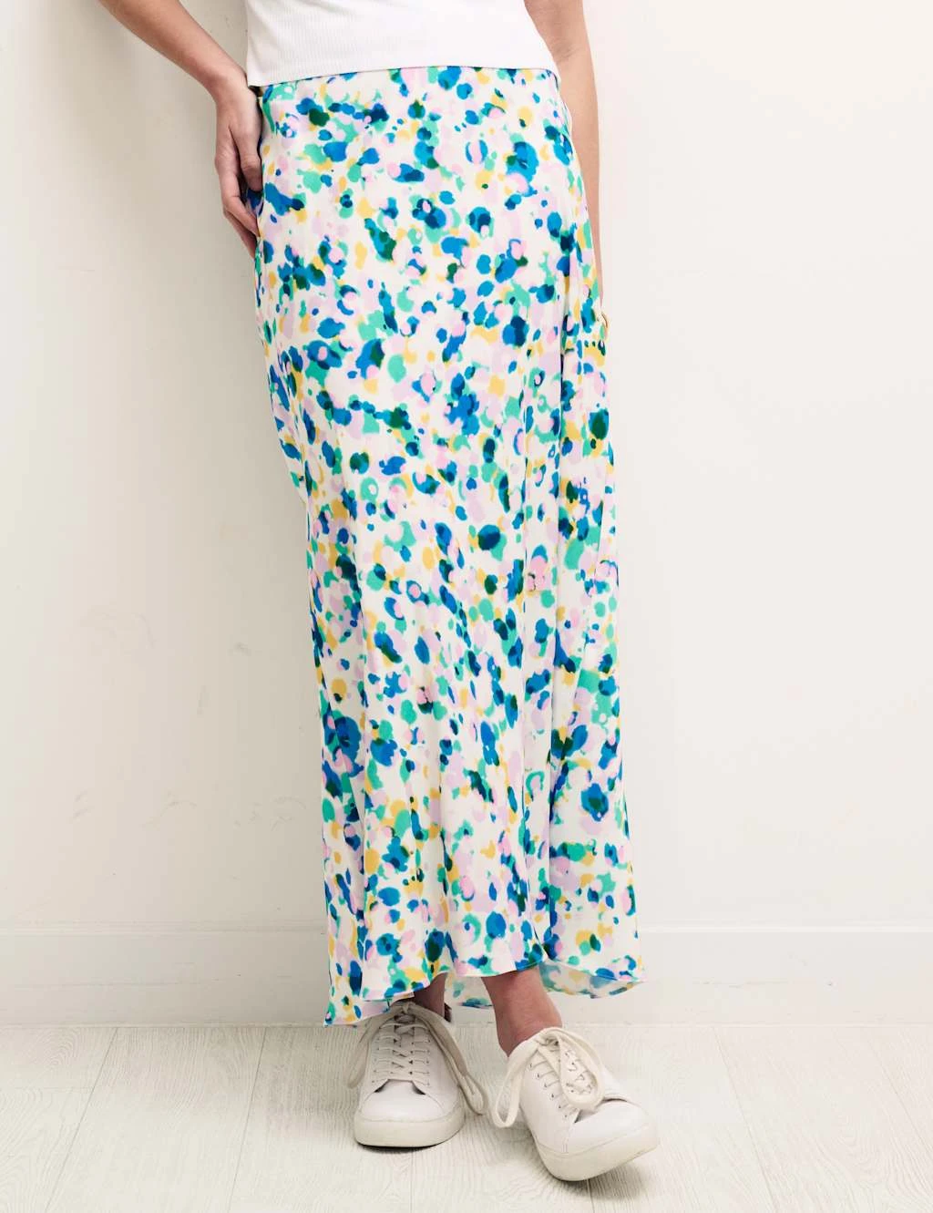 Printed Maxi Slip Skirt 2 Printed Maxi Slip Skirt - Image 2