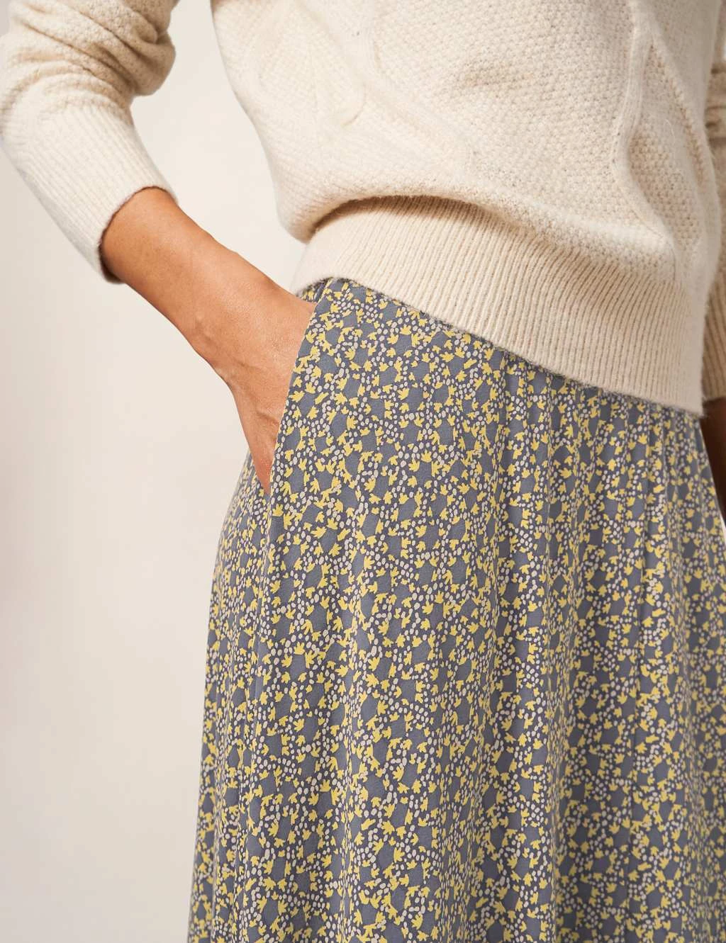 WHITE STUFF Printed Midaxi A-Line Skirt 5 WHITE STUFF Printed Midaxi A-Line Skirt - Image 5