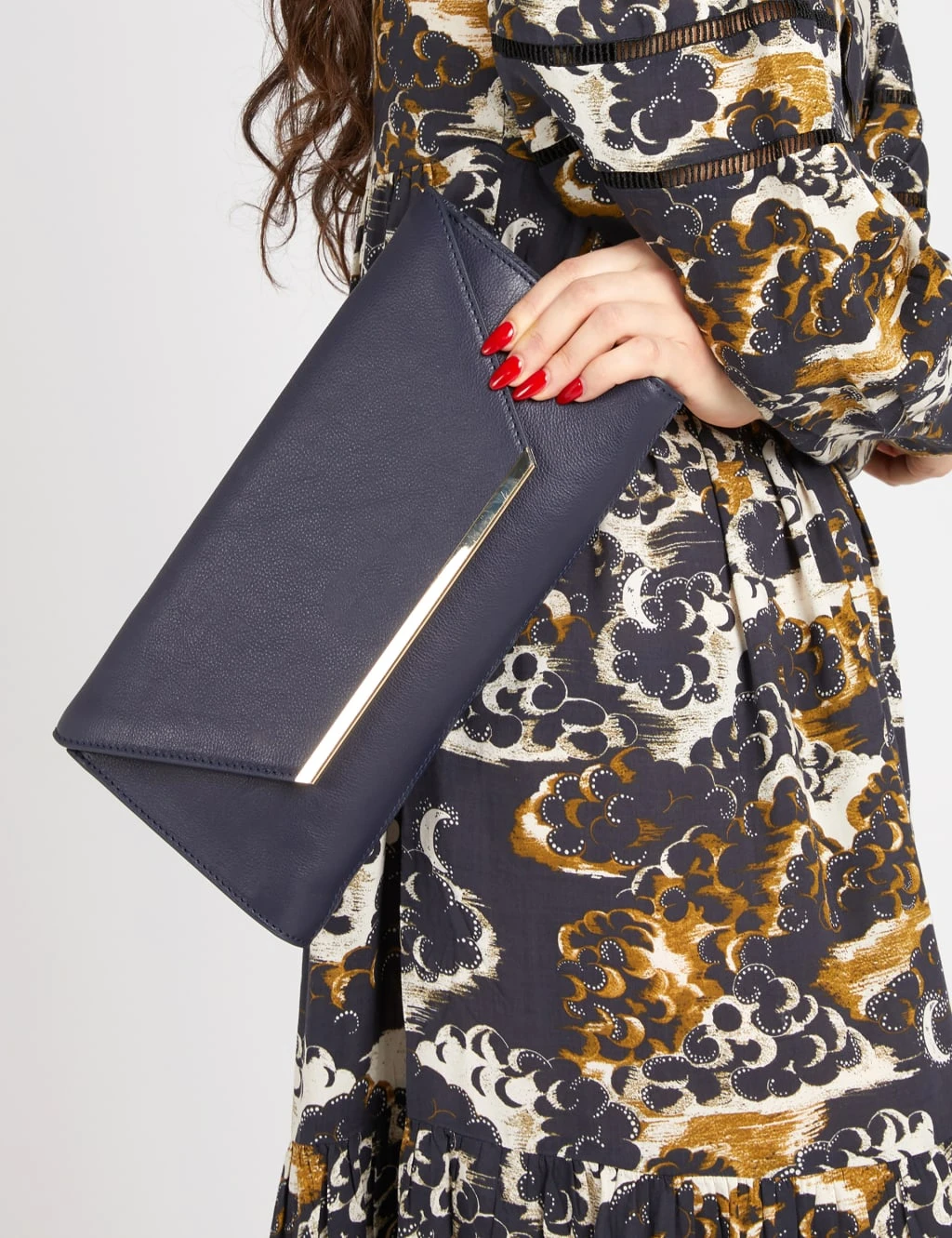 Jones Bootmaker Leather Chain Strap Clutch Bag 1 Jones Bootmaker Leather Chain Strap Clutch Bag