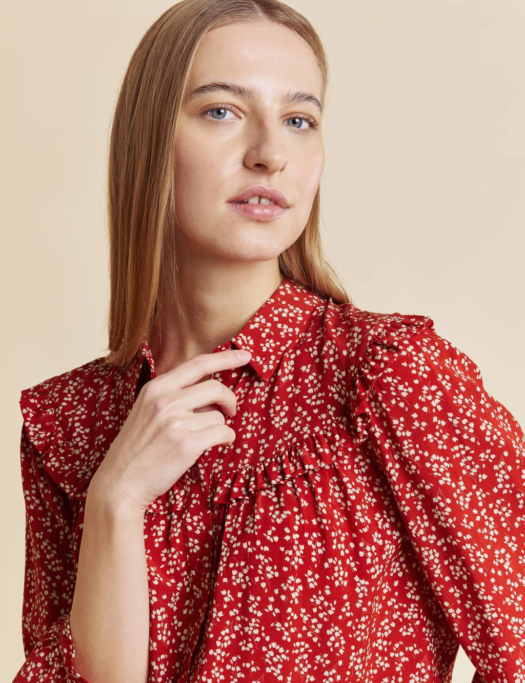 Printed Collared Ruffle Blouse 4 Printed Collared Ruffle Blouse - Image 4