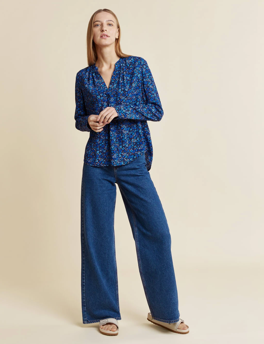 Floral Notch Neck Blouse 5 Floral Notch Neck Blouse - Image 5