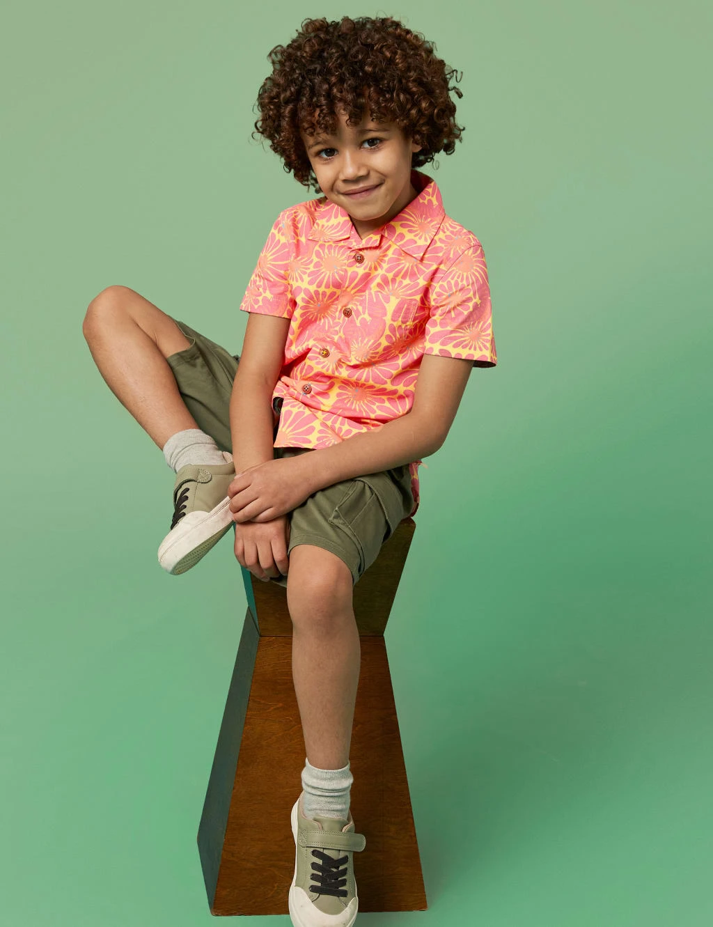WHITE STUFF Pure Cotton Floral Shirt (3-10 Yrs) 1 WHITE STUFF Pure Cotton Floral Shirt (3-10 Yrs)